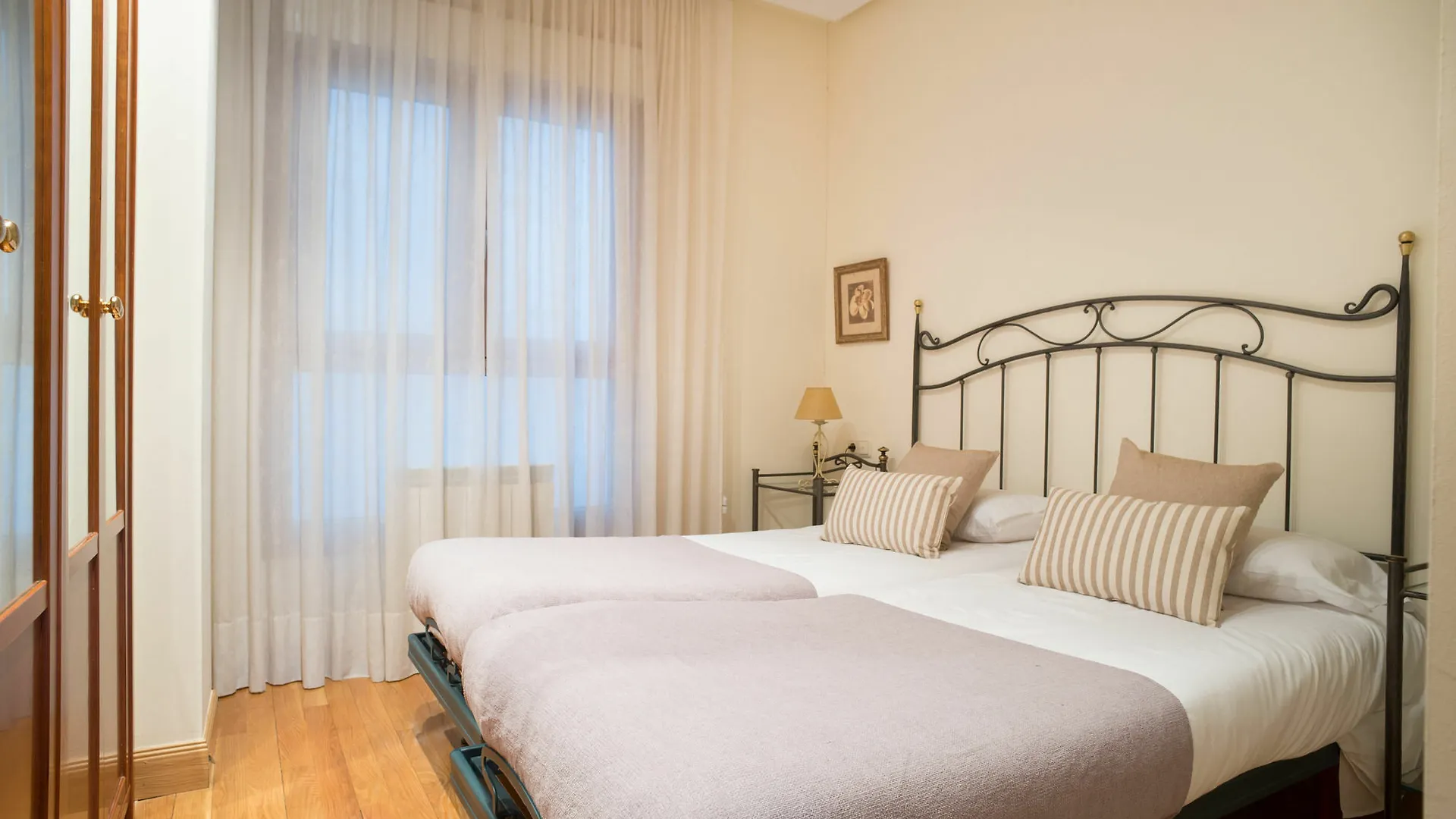 Sanchez Toca - Ib. Apartments San Sebastian