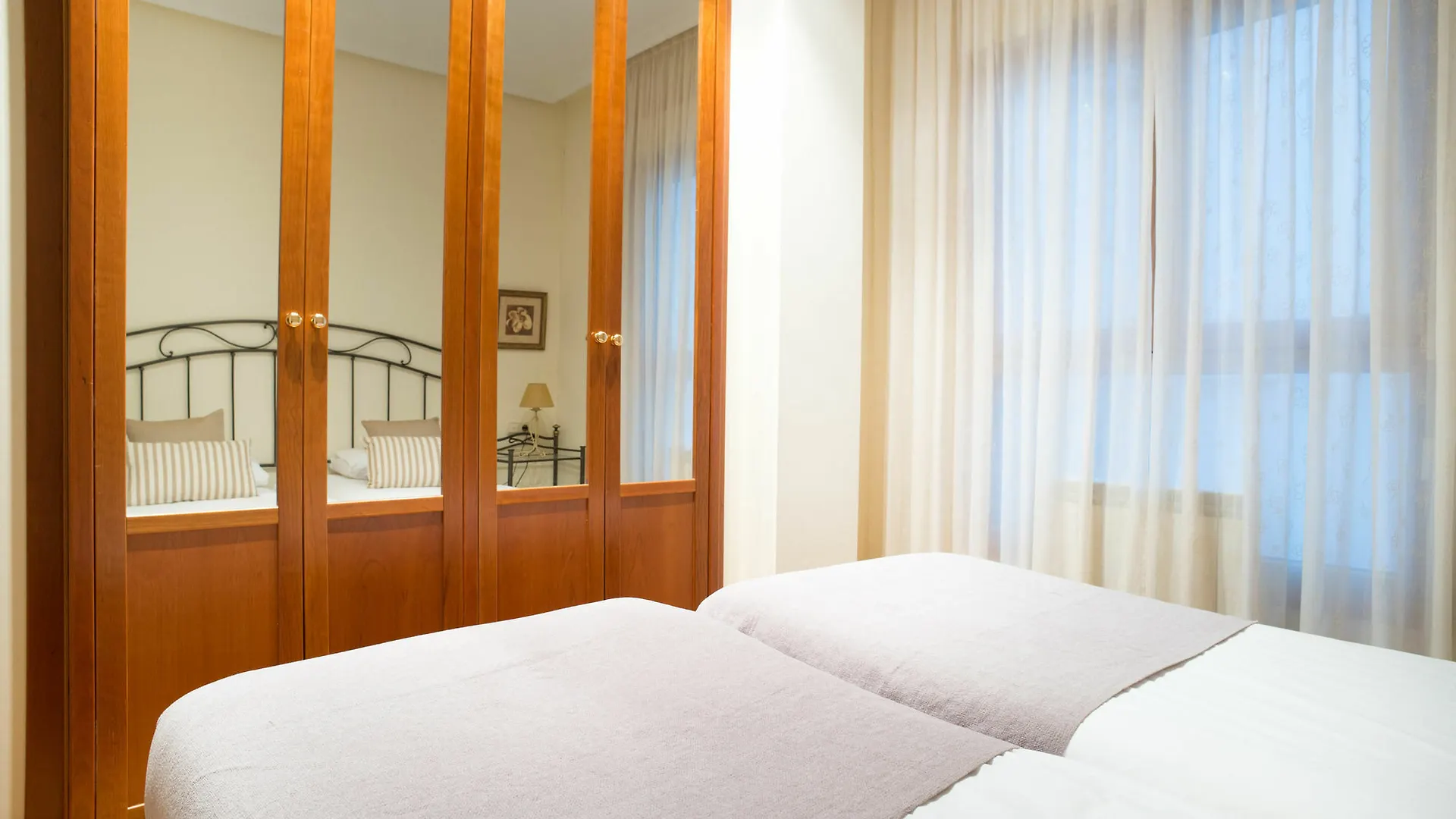 Sanchez Toca - Ib. Apartments San Sebastian